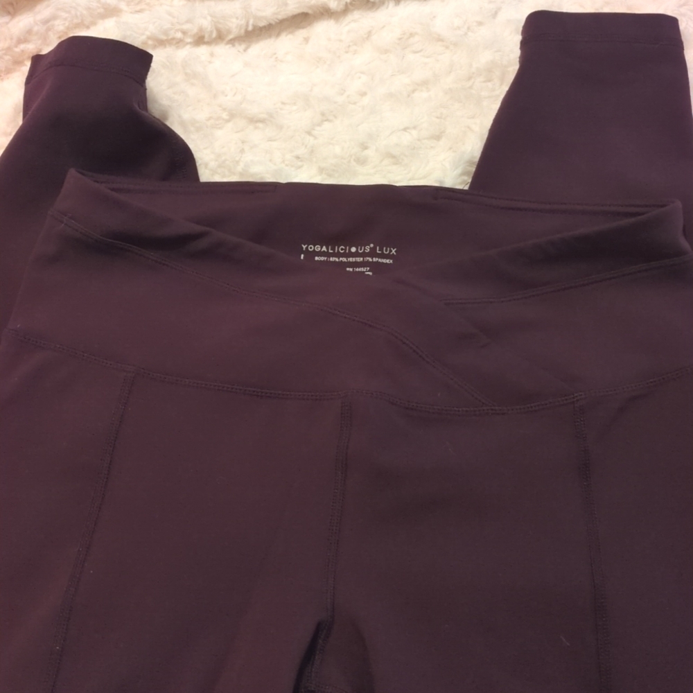 Yogalicious purple legg